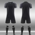 D8118# Football suit for children/adults - black